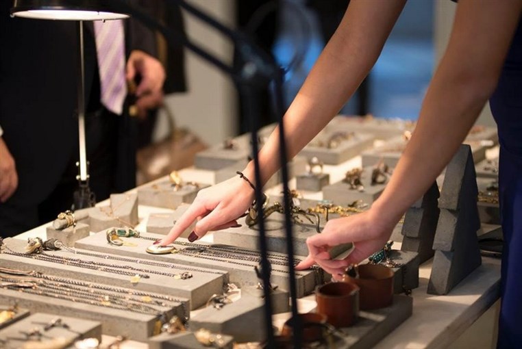 The House of Aziz & Walid Mouzannar Launches the exclusive Hayat Albi Collection